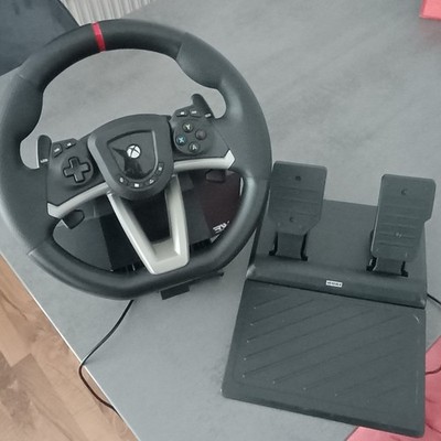 Hori Racing Wheel Overdrive Controller für Xbox Series X/S - Schwarz
