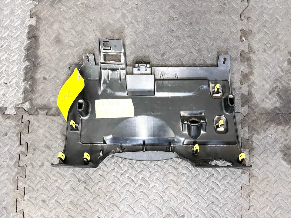 13-18 DODGE RAM 2500-3500 TABLERO LH IZQUIERDA DIRECCIÓN APERTURA CUBIERTA RODILLERA OEM Foto 2 de 4