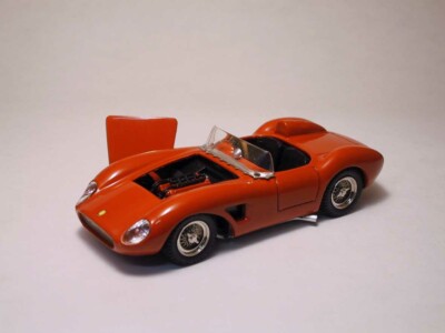 ART MODEL Ferrari 500 TR 1956 1/43 赤 ART-MODEL ART014 Scale 1/43 | FERRARI 500 TRC SPIDER PROVA