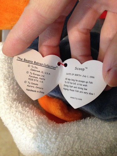 TY Beanie Babies Scoop the Pelican Bird Retired OOP Beautiful - Picture 2 of 3