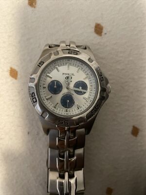 fossil blue mens watch 100 meters Water Resisting/330 Feet