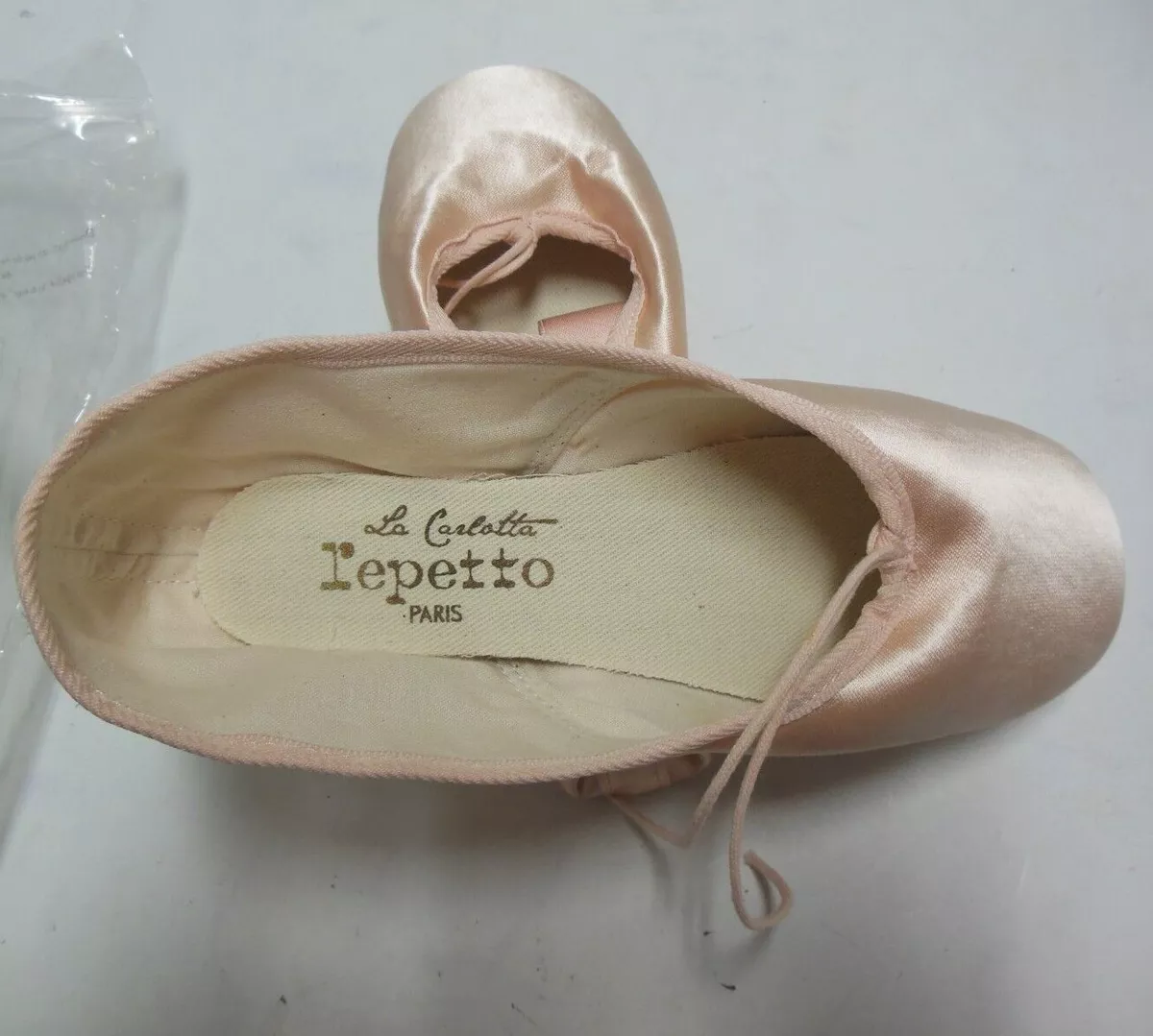 Repetto La Carlotta in Melon 3 soles 4 widths satin pointe shoes