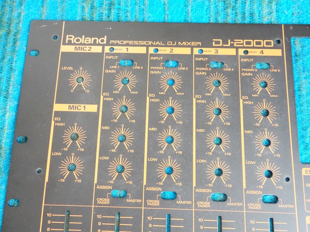Professional DJ Mixer From Japan Roland Dj-2000 4 Channel Mixing