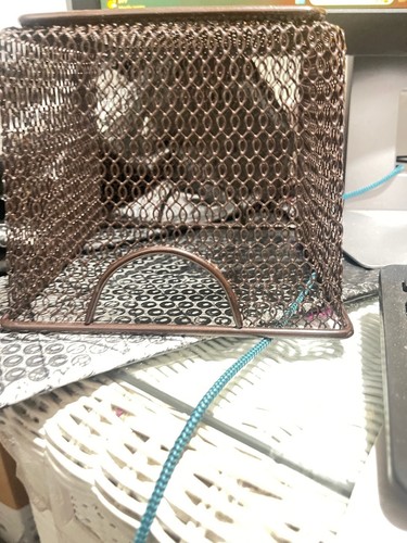 Design Ideas 351409 6.9" x 6.9" x5"HSmall BROWN Mesh Storage Basket(T11) - Picture 6 of 6