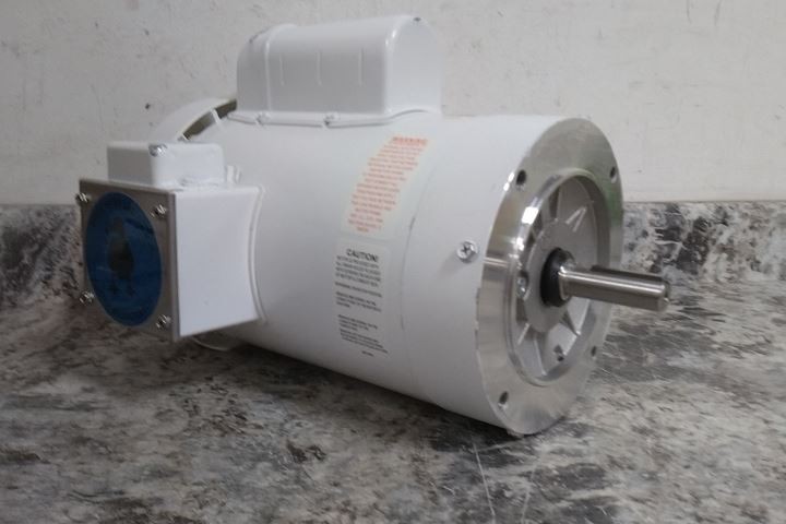 Leeson 114319.00 1-1/2 HP 1725 RPM 115/208-230VAC Cap-Start Washdown Motor
