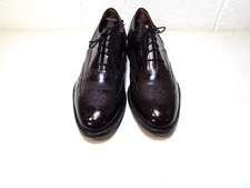 JOHNSTON AND MURPHY WINGTIP OXFORDS    SIZE 10.5-D/B