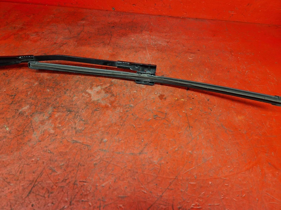 Brazo limpiaparabrisas delantero BMW X4 2017 4 PUERTAS CUPÉ Foto 3 de 4