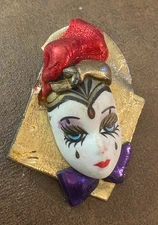 Vintage Jaru Pierrot Mask Brooch – Hand Painted Harlequin Face w/ Red, Gold & Pu