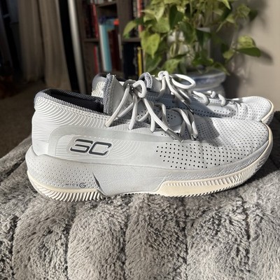 Size 7.5 - Under Armour SC 3Zero 3 Halo Grey