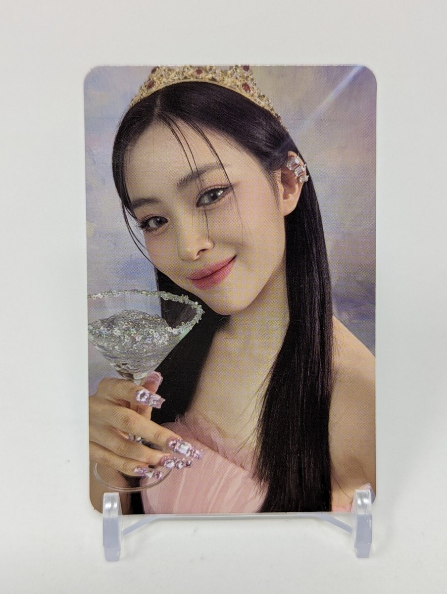 ITZY CHECKMATE 5TH MINI ALBUM OFFICIAL PHOTOCARD YEJI LIA