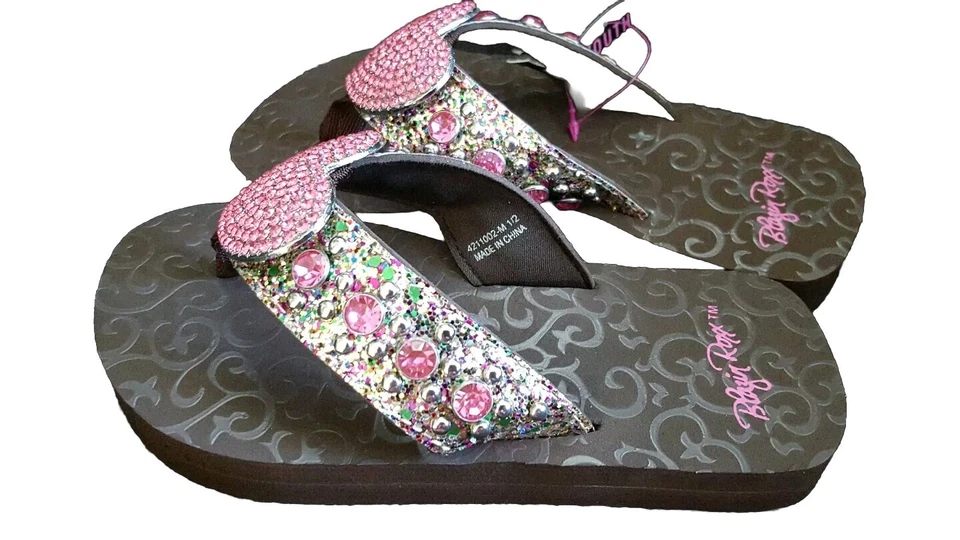 Chanclas Blazin Roxx concho corazón tachonado para niñas talla 10/11 - 4211002 Foto 2 de 4