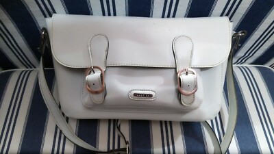 Carpisa Crossbody Trunk Umhängetasche