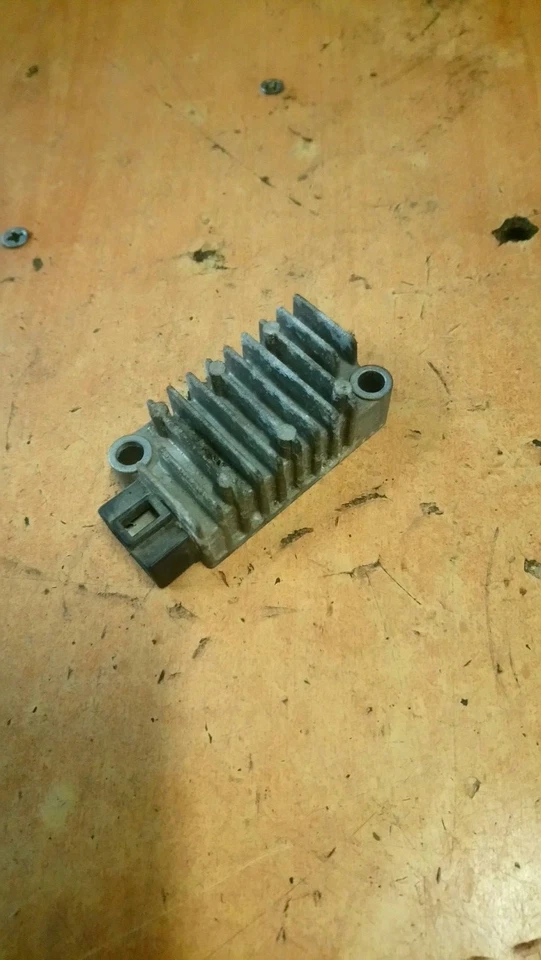 Régulateur pour Yamaha 125 TDR -5AE - Photo 1/1