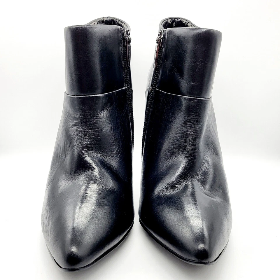 Botas al tobillo Colin Stuart de cuero negras tacones cónicos cremallera punta para mujer 5 Foto 4 de 4