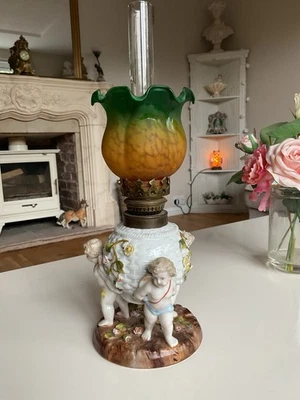 Antique German Meissen Porcelain Oil Lamp 3 Putti / Cherubs Holding a Basket - Image 1 of 4