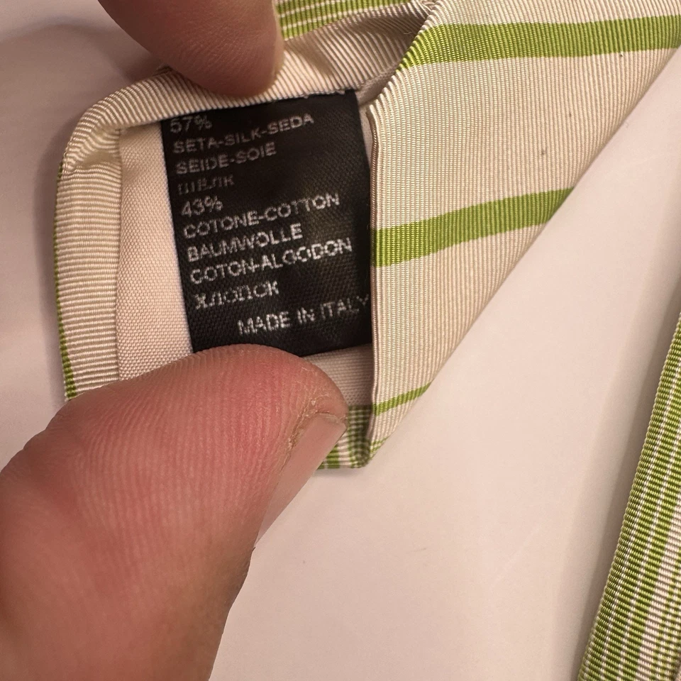 Corbata de vestir Hugo Boss verde a rayas hecha en Italia seda mezcla de algodón 60 pulgadas 3,5 pulgadas Foto 4 de 4