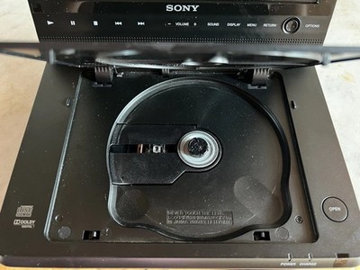 Sony DVP-FX970 Portable DVD Player (9