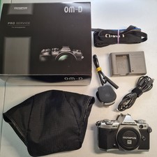 Olympus OM-D E-M5 Mark II - 16.1MP - Silver (Body Only)