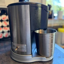 Waring Pro Health Juice Extractor Juicer JEX328 Stainless Steel. Tested