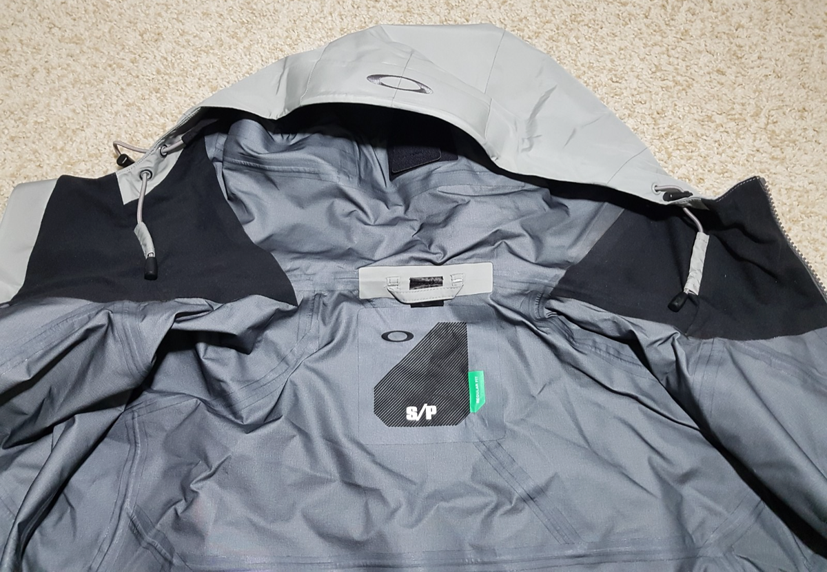 Oakley Unification Pro SNOWBOARD SKI Jacket/Gore-Tex Pro Shell