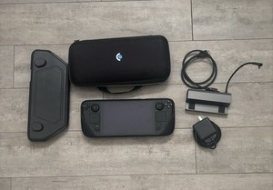 【ほぼ未使用＆美品】Steam Deck 512GB ケース付き ほぼ未使用＆美品】Steam Deck 512GB ケース付き Amazon.co.jp