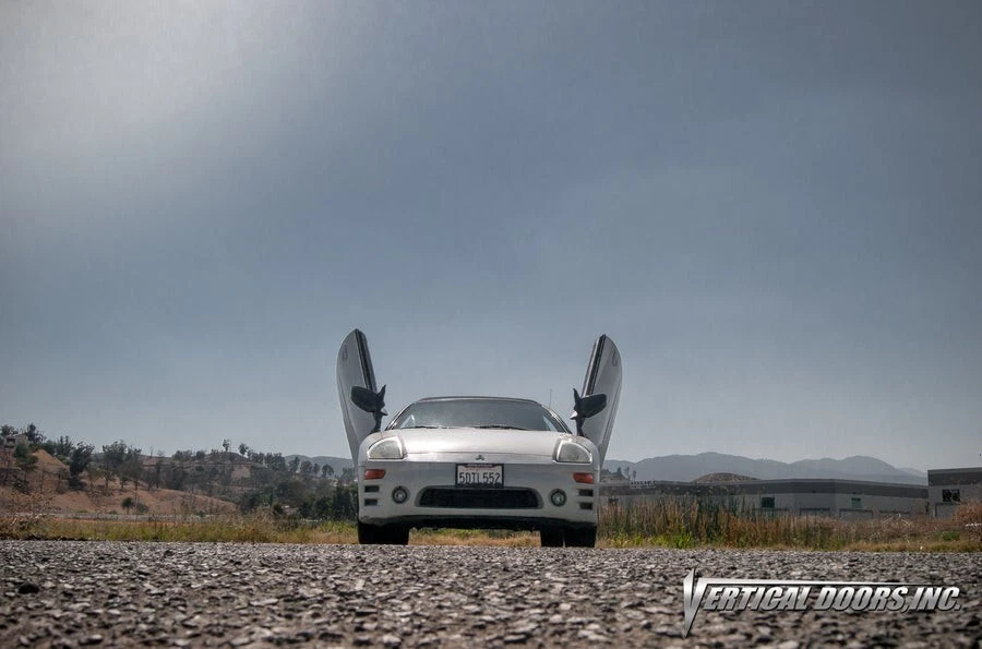 Se adapta a puertas verticales Lambo pernos Mitsubishi Eclipse 2000-2005 FÁCIL INSTALACIÓN Foto 3 de 3