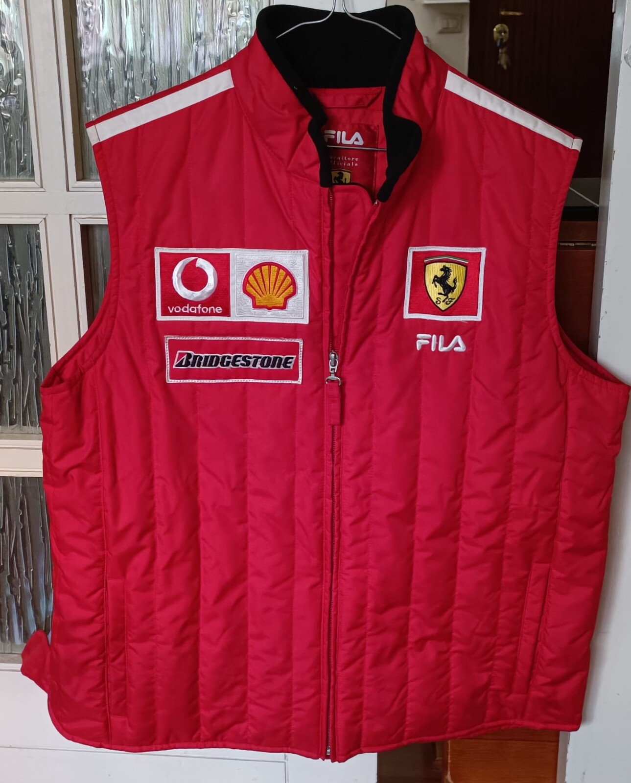 Gilet vintage Fila Ferrari Racing Rosso Vodafone Shell Bridgestone 2002