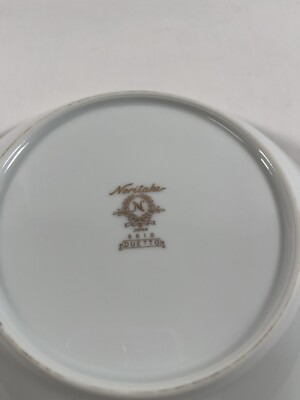 Lot of 6 Noritake Duetto 6610 Gold Trim Japan 7.5” Salad Soup