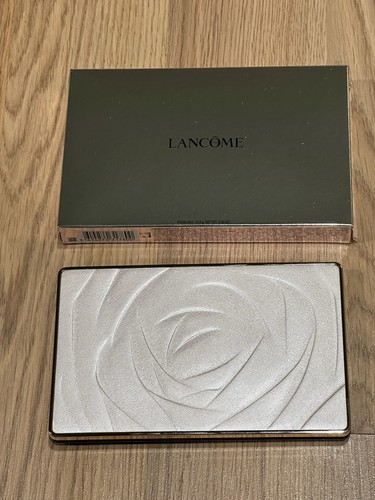 Lancome Rose Gold 2024 Holiday Eyeshadow Palette - Picture 5 of 6