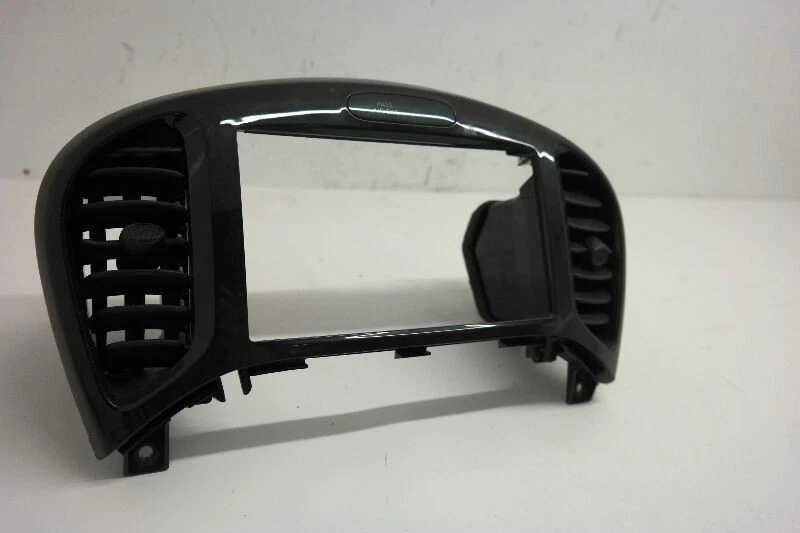 Nissan Juke 2011-2014 radio embellecedor bisel con ventilación Foto 2 de 4