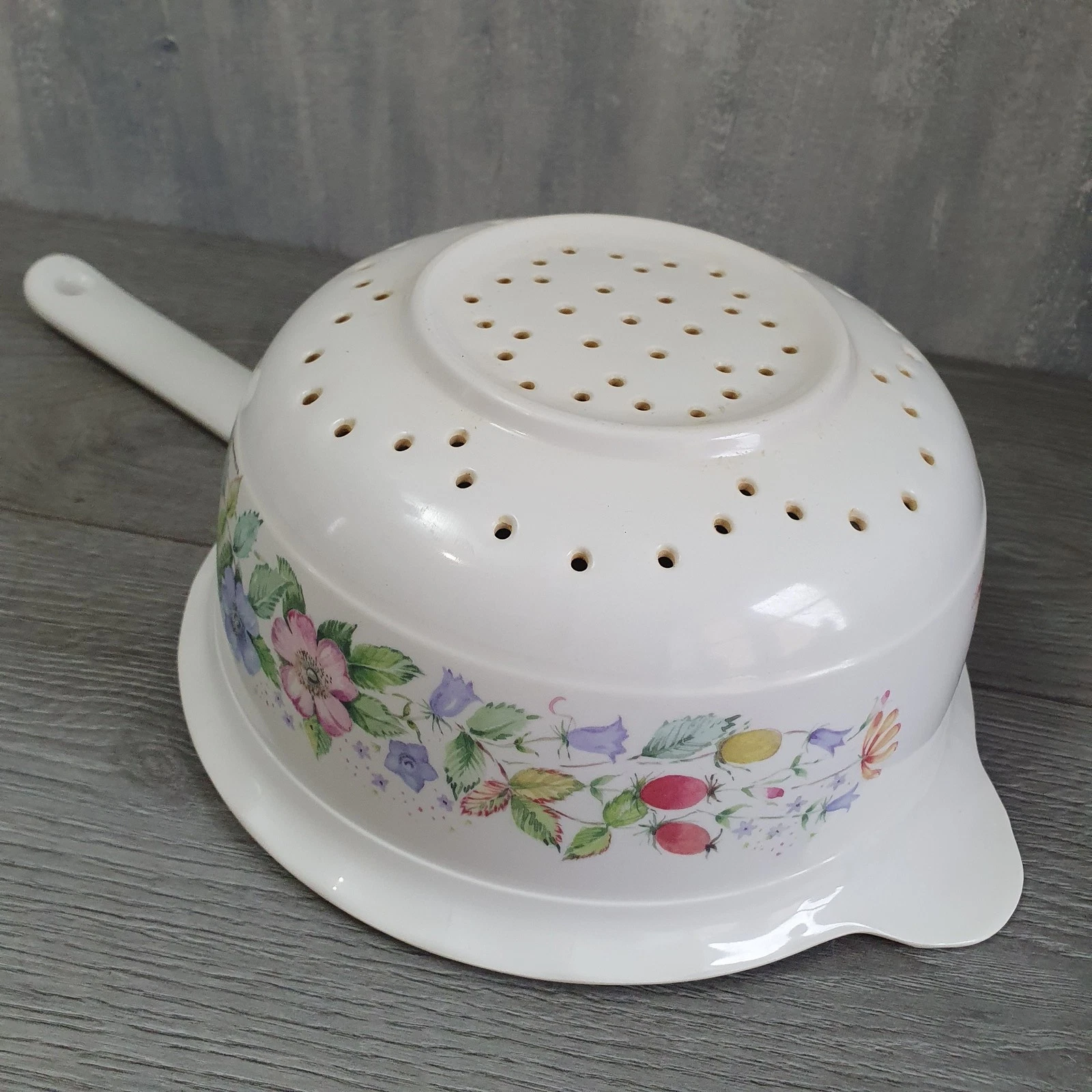 Vintage Floral Colander Bowl Richard Webb Melamine Utensil Sieve Drainer Retro
Opens in a new window