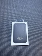 IPHONE LEATHER WALLET w/MagSafe Color Black