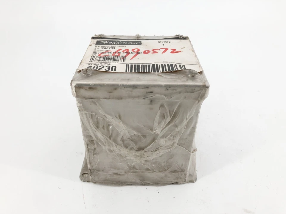 New Hoffman E-1PBGXSS Pushbutton Enclosure SS 60230 22mm 4 x 4 x 4-3/4 - No Box - Image 2 of 4
