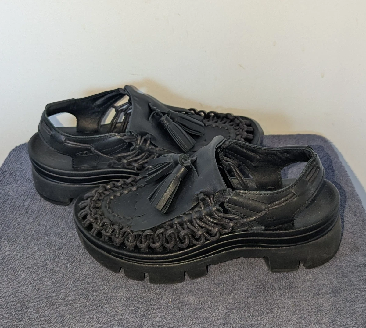 Keen x Noir Kei Ninomiya Uneek Plt Tassel Sandals Womens Size 8