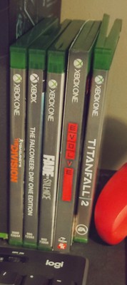 Xbox Series x 1TB With 5 Games  And A Wireless Controller, Keyboard, And Mouse.