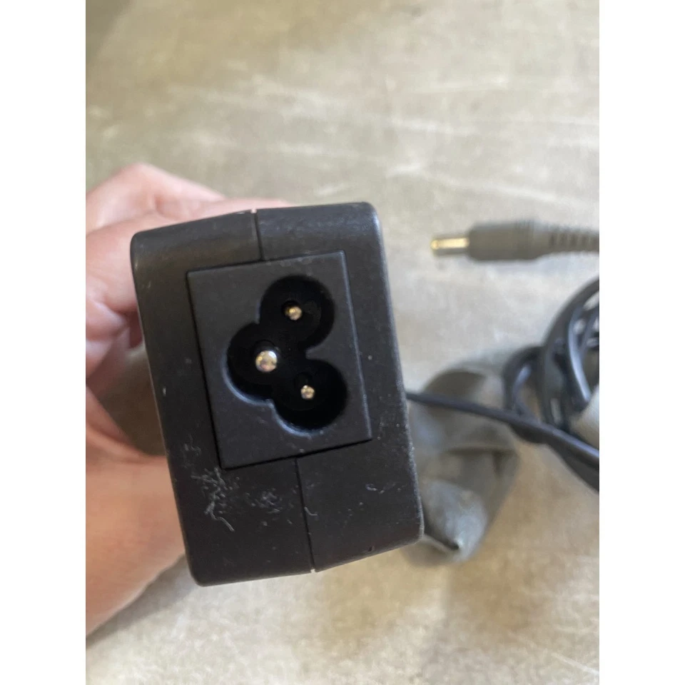 Lenovo ADLX65NCT3A AC Adapter 65W 20V 3.25A 5.5mm Tip for Thinkpad Series Laptop - image 3 of 4