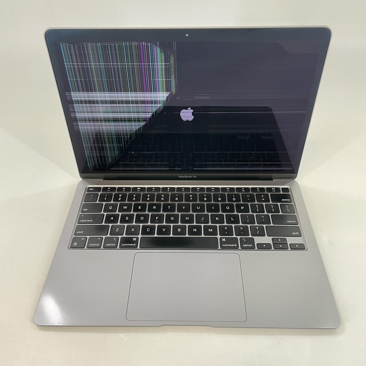 MacBook Air 13 Space Gray 2020 M1 8-Core CPU 7-Core GPU 8GB 256GB