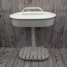 Pampered Chef Quick-Stir Pitcher 2275 1 Gallon Family Size Checkered Plastic USA