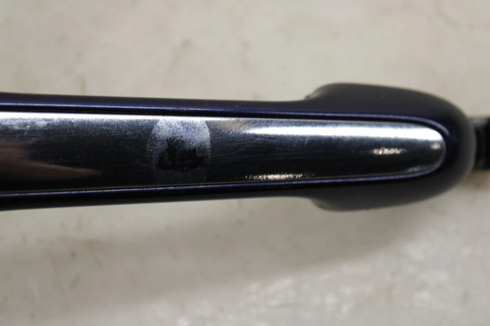 Manija de puerta exterior derecha Mazda MX-5 Miata 2006-2015 OEM MU82 Foto 4 de 4