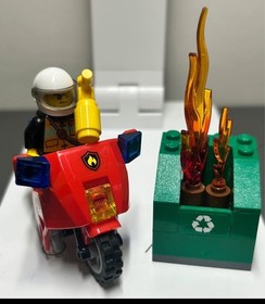 LEGO CITY: Fire Motorcycle (60000)