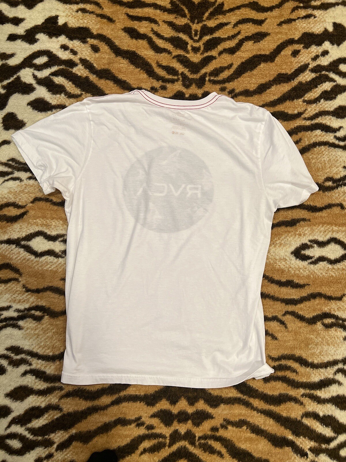 ALTRA RVCA Dark Waters pinna di squalo T