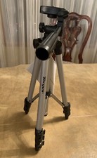 Targus 42  Universal  Portable Tripod for Cameras  Camcorders Brand New 