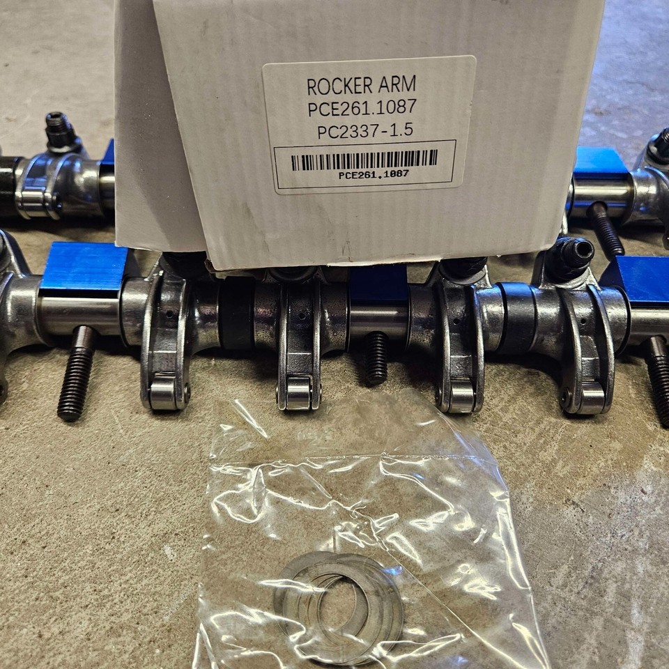 MoparChrsylerPlymouth Big Block 383400440 Roller Rocker with Shafts