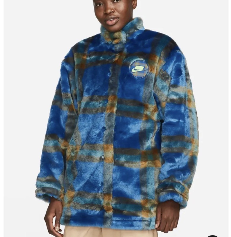 Nike sportswear plaid faux-fur logo jacket Womens large DD4541-478