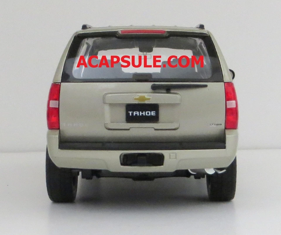 Chevy Tahoe 2008 Gold Mist modelo diecast escala 1/24 (sin caja) Foto 3 de 4