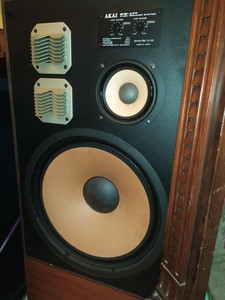 akai studio monitors