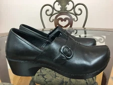 Dansko Leather Clog Shoe Women Size 40 Black Buckle Professional Medical