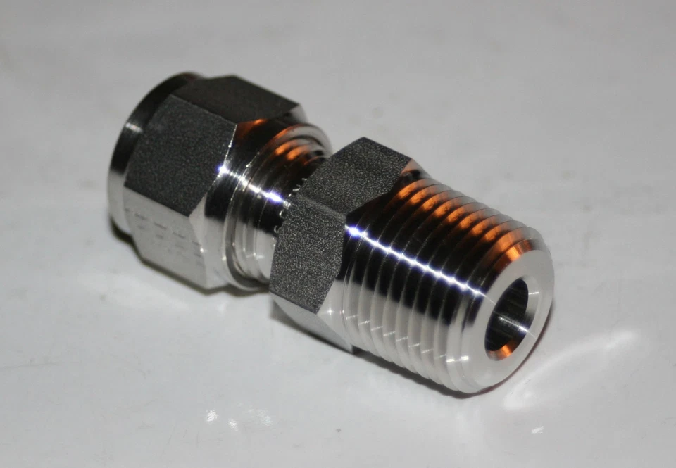 1/2" OD Tube x 3/4" MNPT 316ss Male Pipe Fitting Hoke Gyrolok 8CM12316 - Image 2 of 3