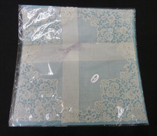 VINTAGE WEDDING LADIES HANKIE HANDKERCHIEF WHITE LINEN LACE SWITZERLAND MADE NEW