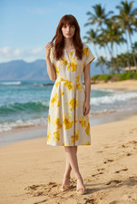 Simply Vera Vera Wang White Yellow Floral Tie-Waist Shirt Dress Mid calf Size M